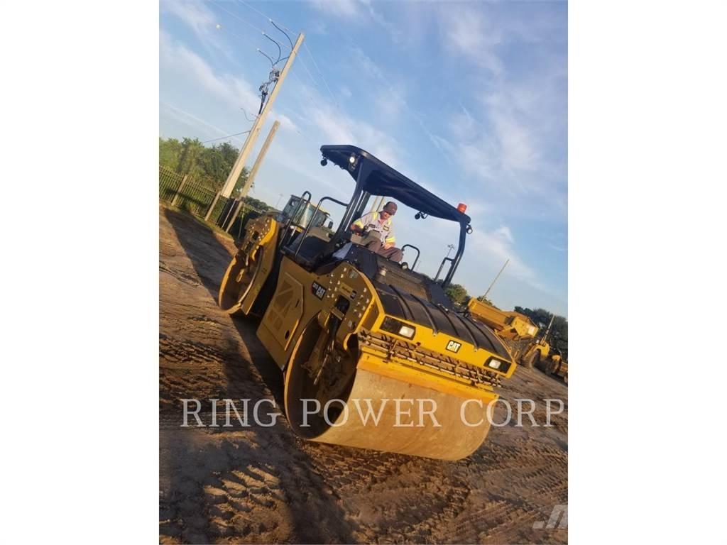 CAT CB13 OSC Tandemové valce