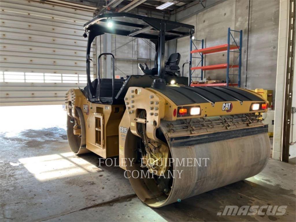 CAT CB15 Pôdne kompaktory
