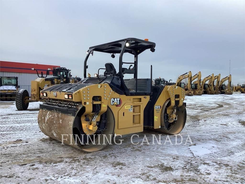 CAT CB15 Tandemové valce