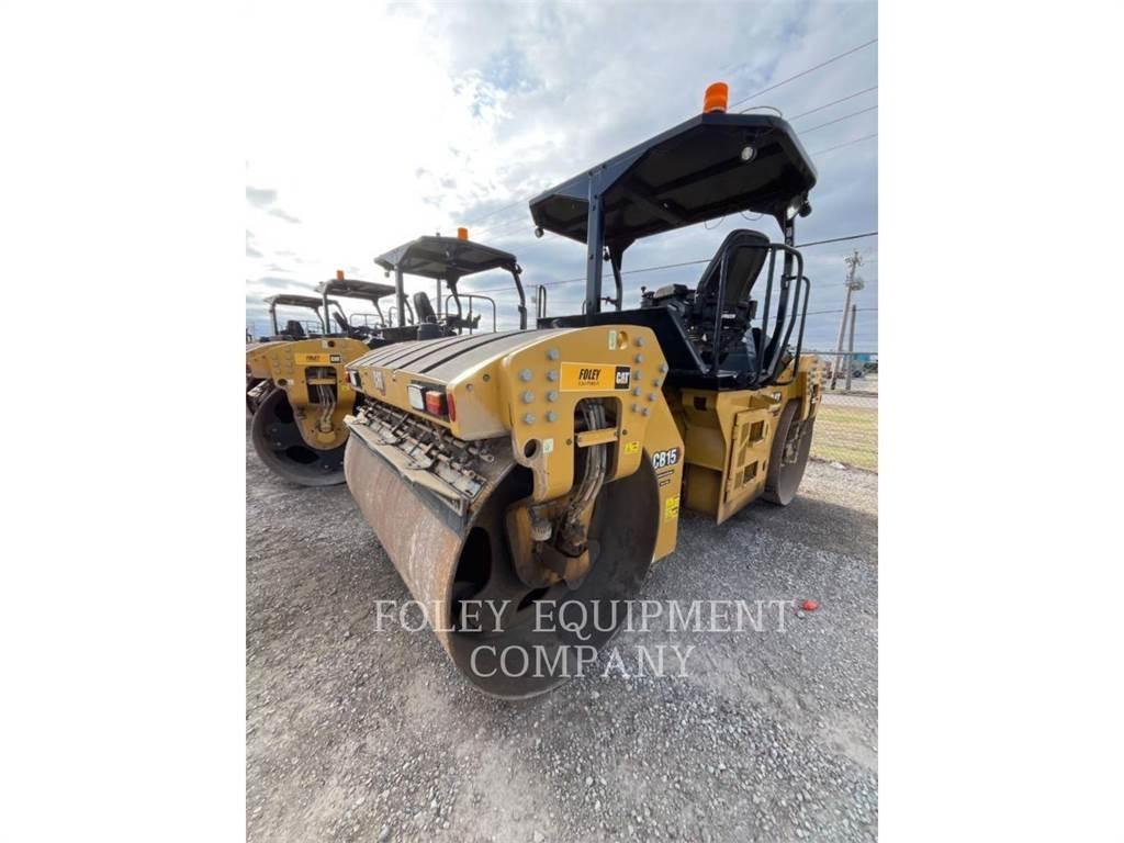CAT CB15 Pôdne kompaktory