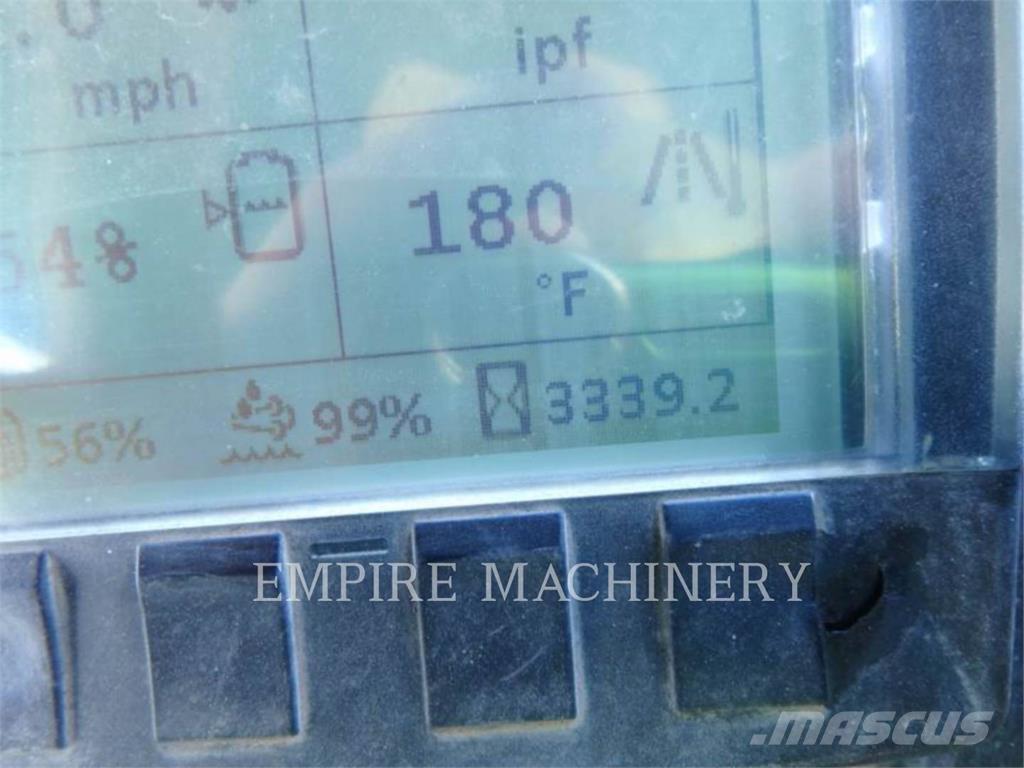 CAT CB15 Tandemové valce