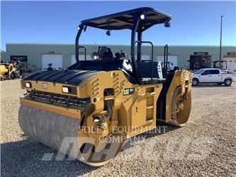 CAT CB15-01 Pôdne kompaktory