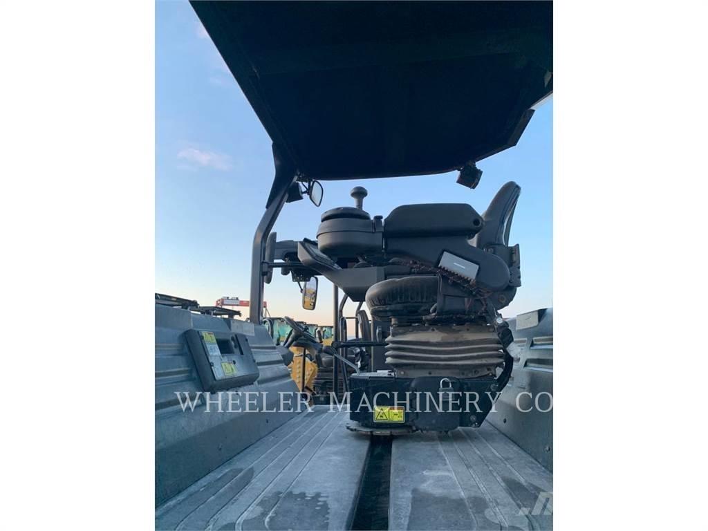 CAT CB15 CW Tandemové valce