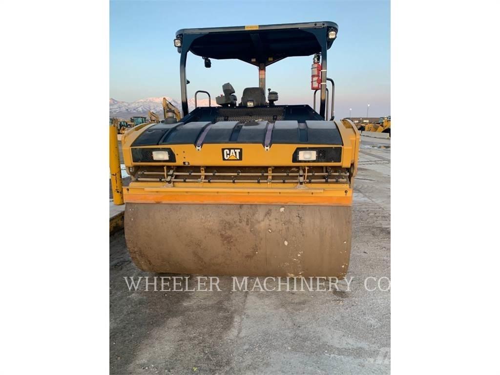 CAT CB15 CW Tandemové valce