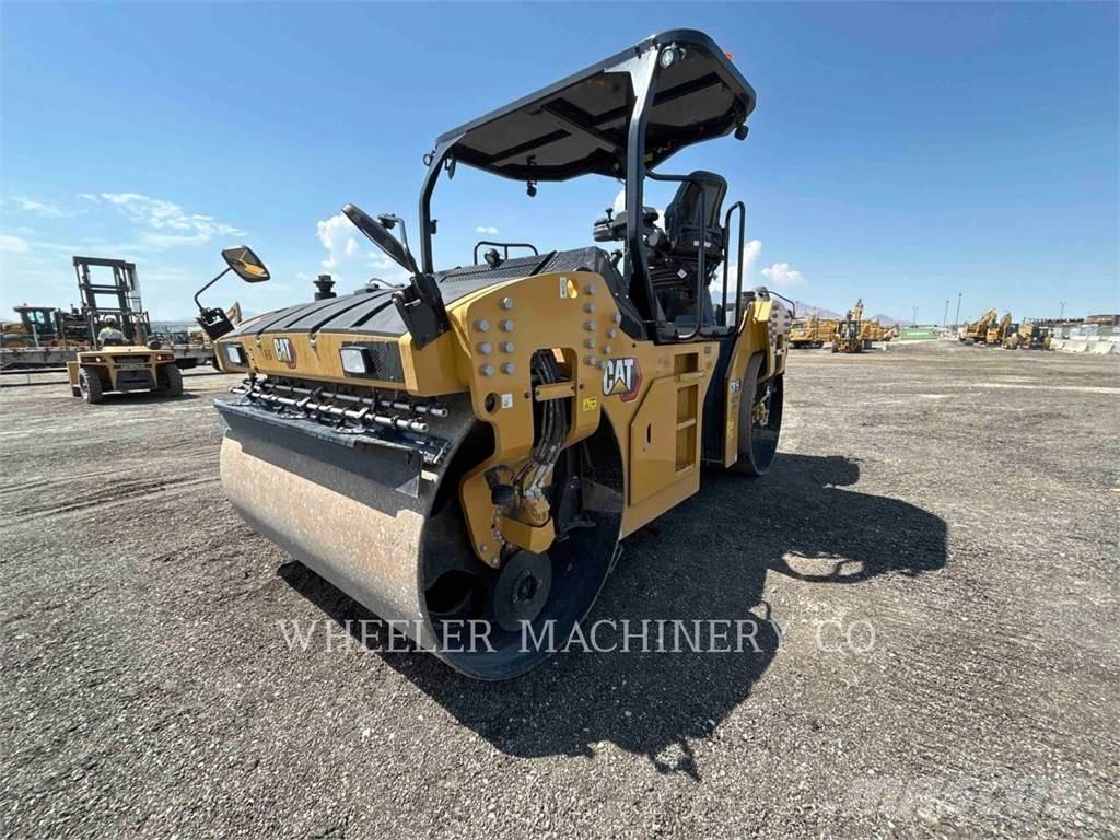 CAT CB15 CW VV Tandemové valce