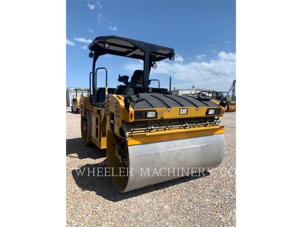 CAT CB15 CW VV Tandemové valce
