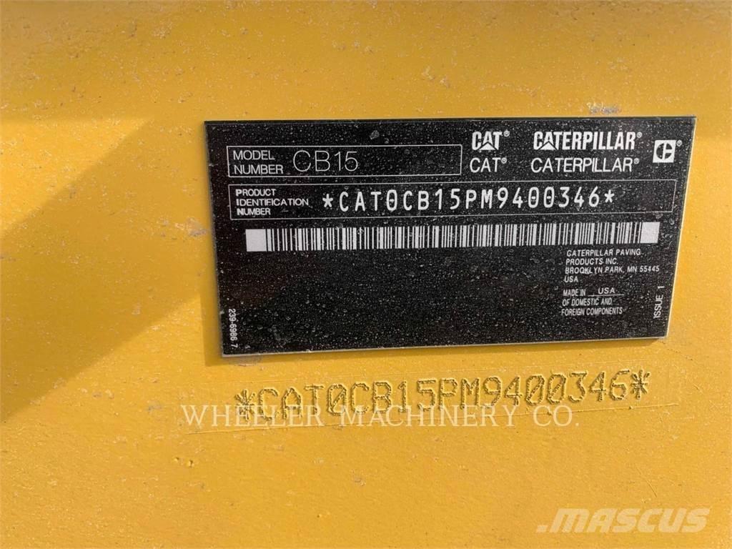 CAT CB15 VV Tandemové valce