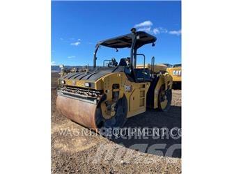 CAT CB16 Pôdne kompaktory