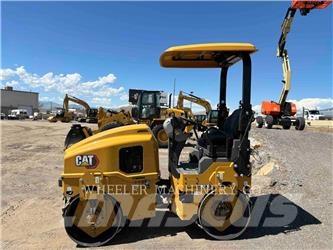CAT CB2.5 Tandemové valce