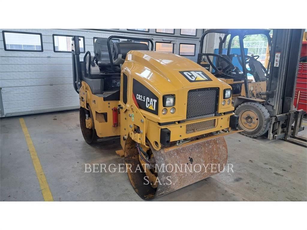CAT CB2.5LRC Tandemové valce