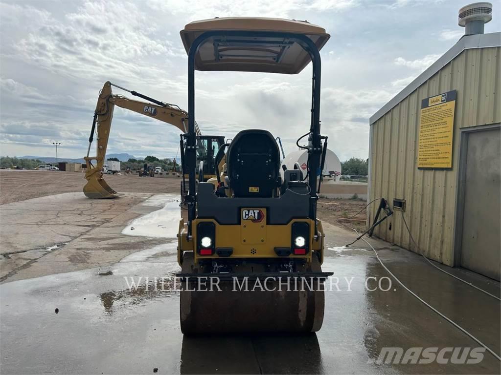 CAT CB2.7 Tandemové valce