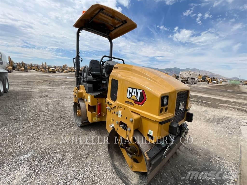 CAT CB2.7 Tandemové valce
