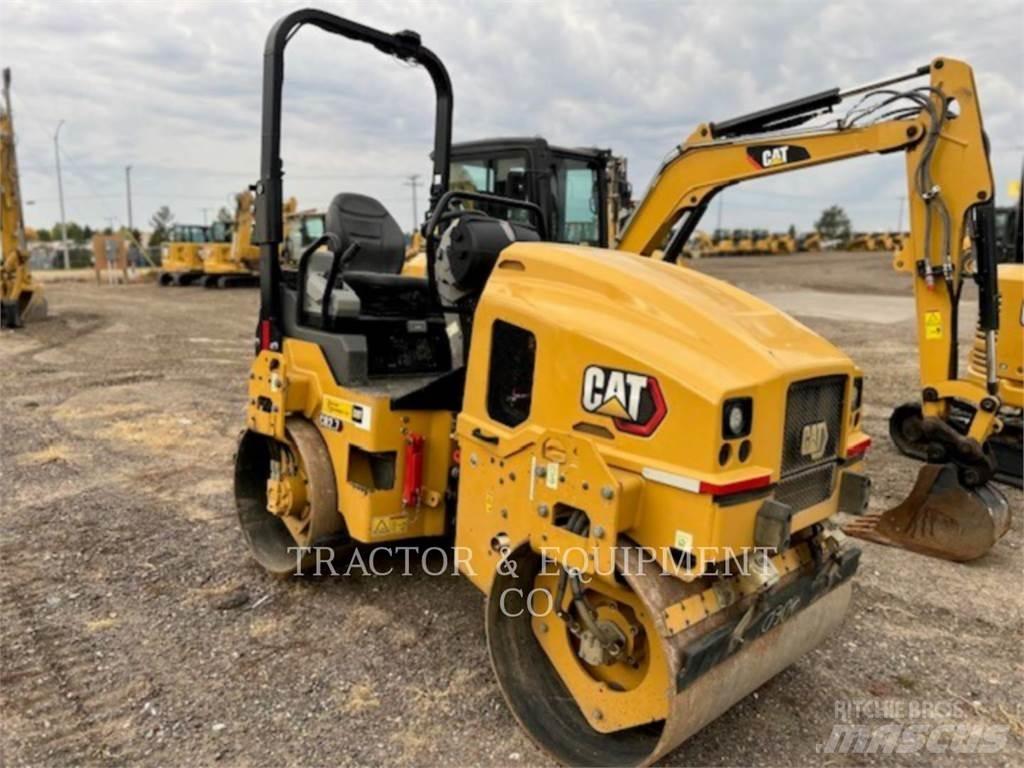 CAT CB2.7 Finišéry