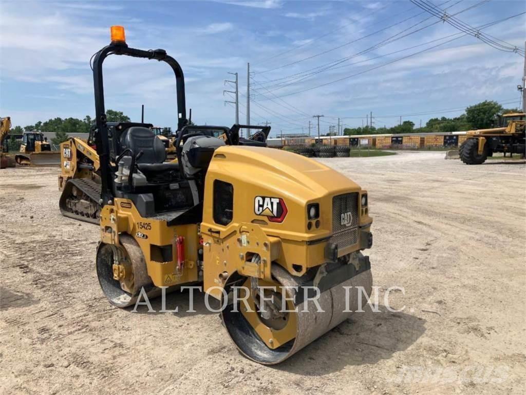 CAT CB2.7-03 Tandemové valce
