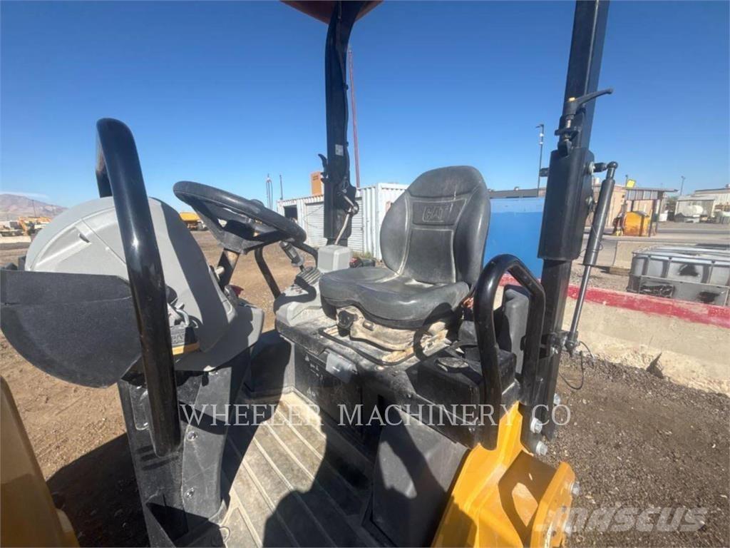 CAT CB2.7 GC Tandemové valce