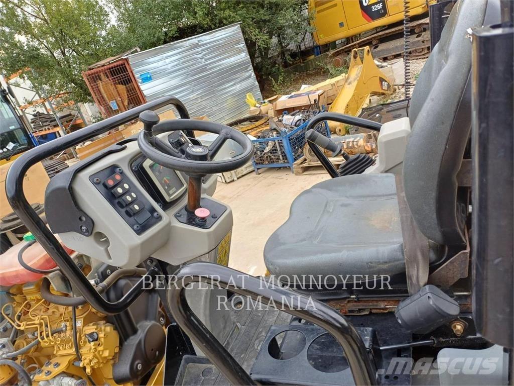 CAT CB2.7LRC Tandemové valce