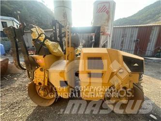 CAT CB22 Tandemové valce