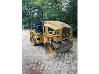 CAT CB34B Tandemové valce