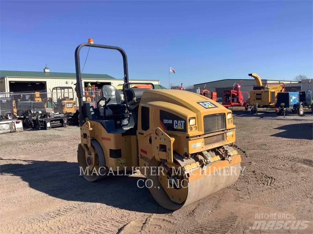 CAT CB34B Tandemové valce