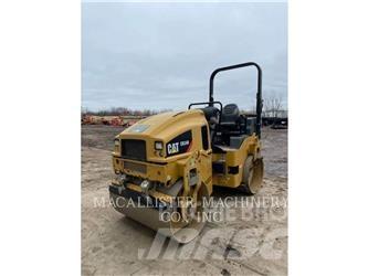 CAT CB34B Tandemové valce