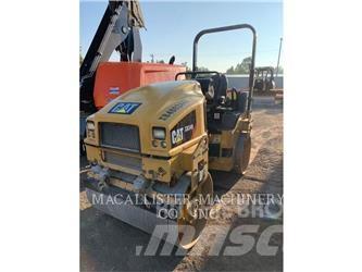 CAT CB34B Tandemové valce