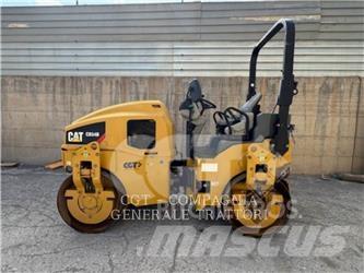 CAT CB34B Tandemové valce