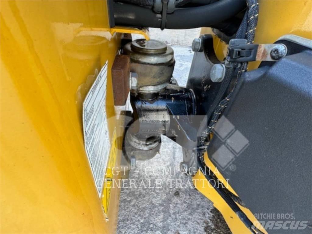 CAT CB34B Tandemové valce