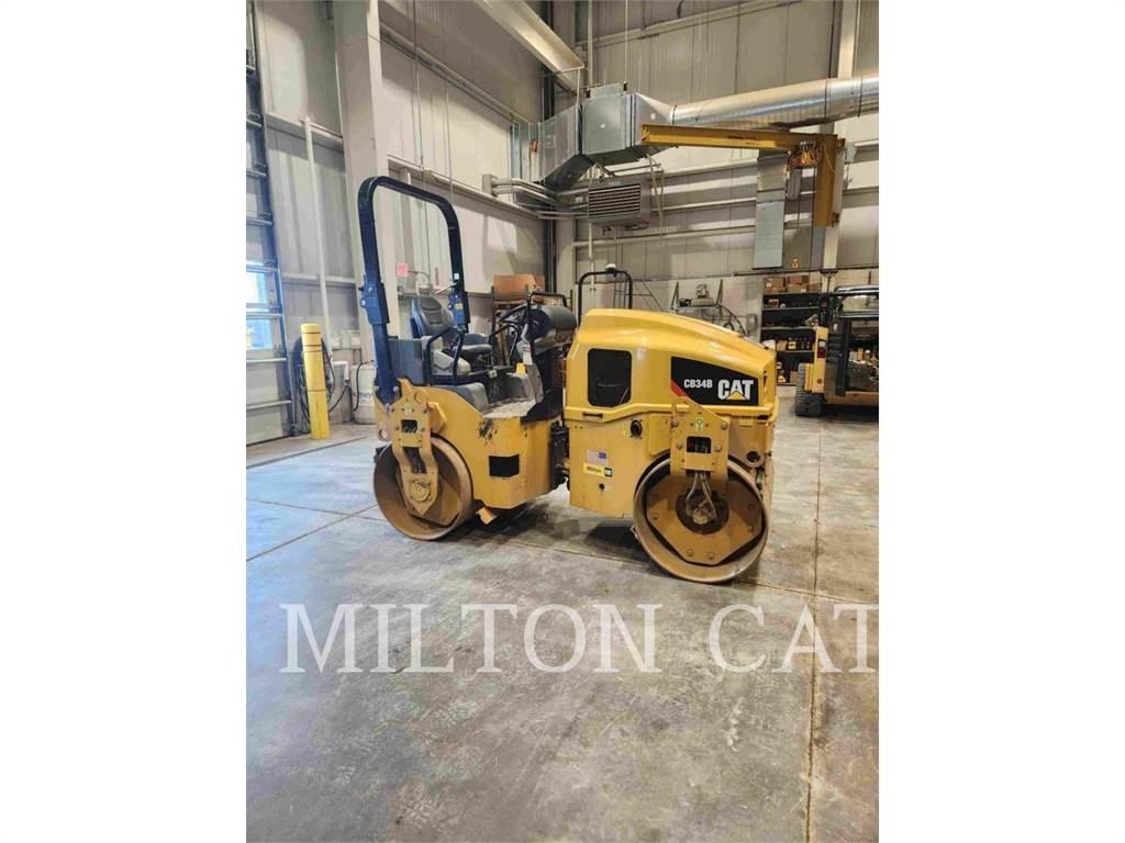 CAT CB34B Tandemové valce