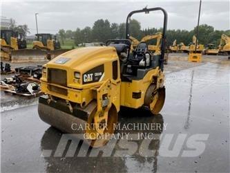 CAT CB34B XW Pôdne kompaktory