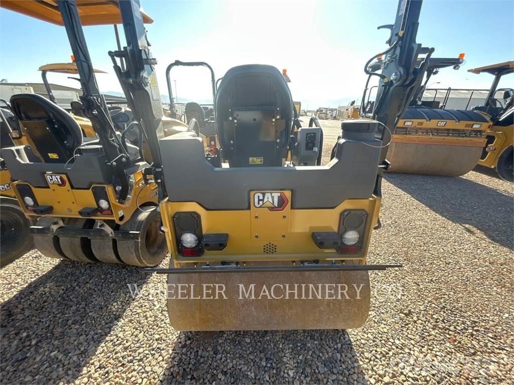 CAT CB4.0 Tandemové valce