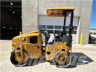 CAT CB4.0 Tandemové valce