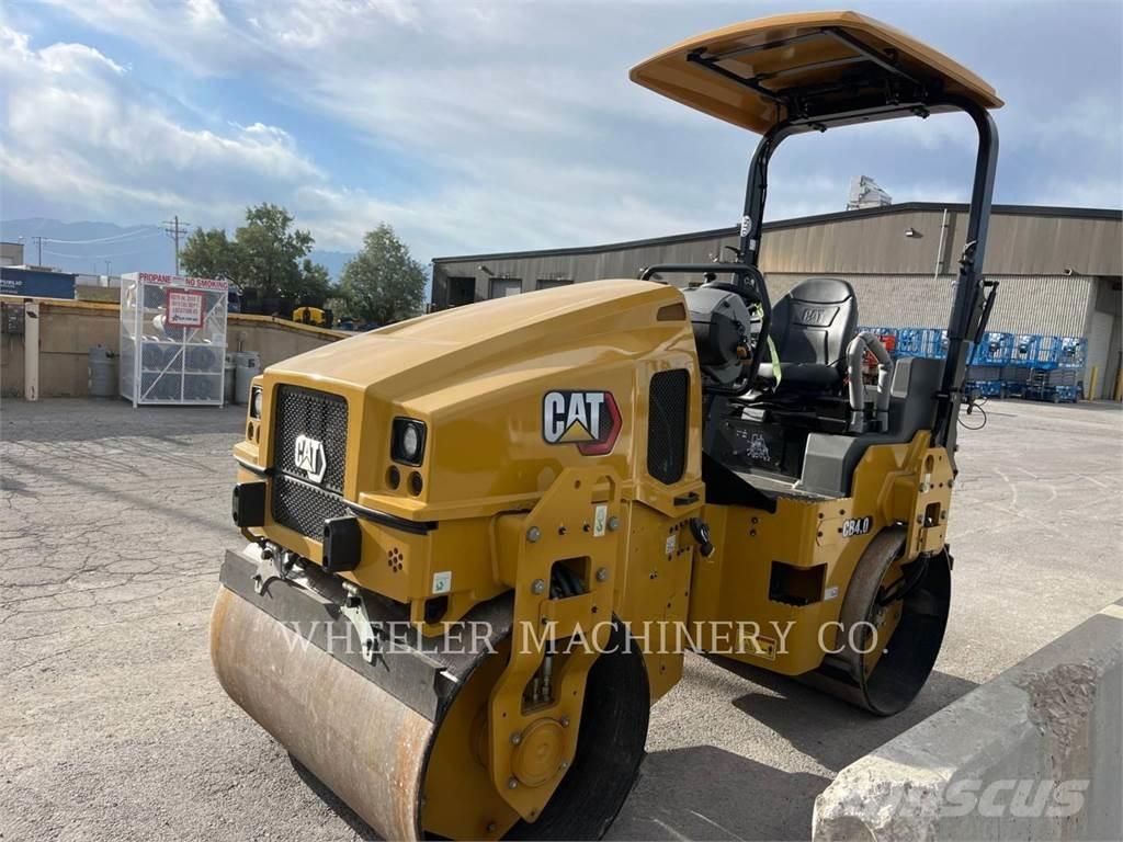 CAT CB4.0 Tandemové valce
