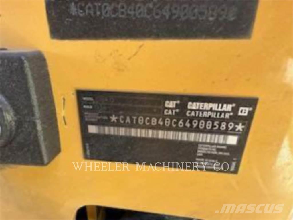 CAT CB4.0 Tandemové valce