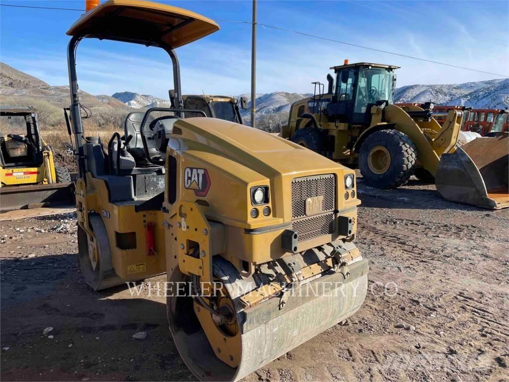 CAT CB4.0 Tandemové valce