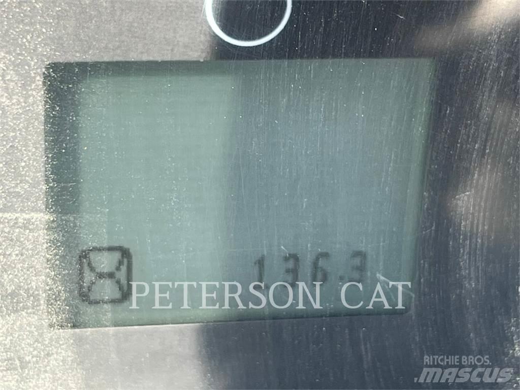 CAT CB4.0 Tandemové valce