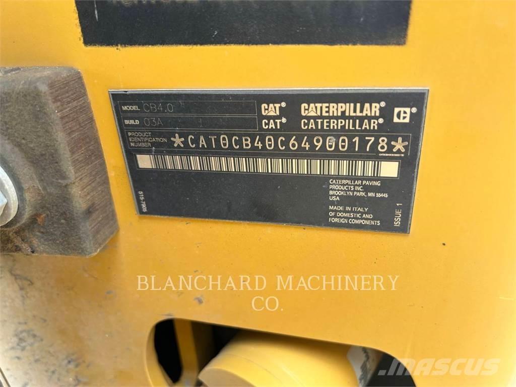 CAT CB4.0 Tandemové valce