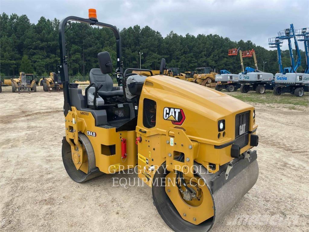CAT CB4.003 Tandemové valce