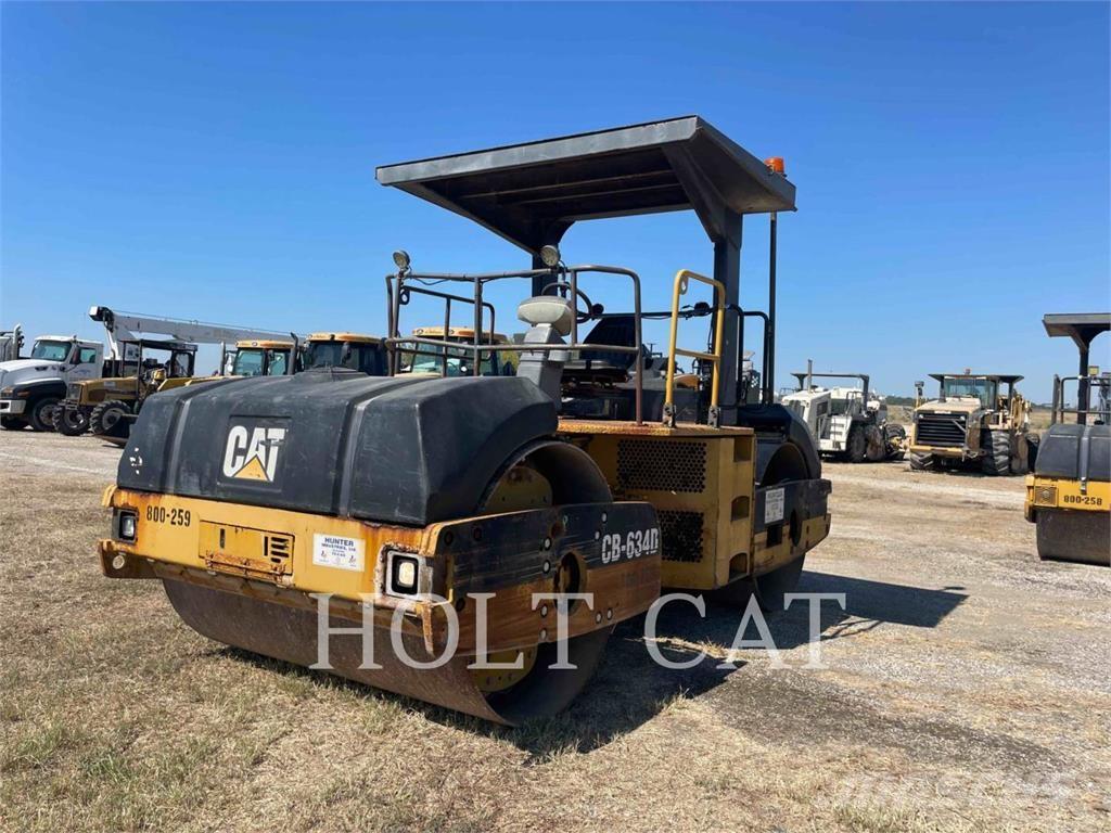 CAT CB634D Tandemové valce