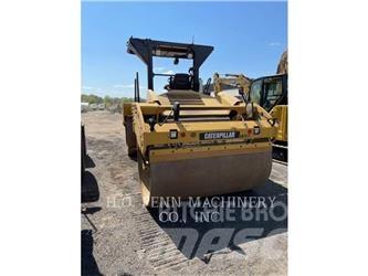 CAT CB64 Tandemové valce