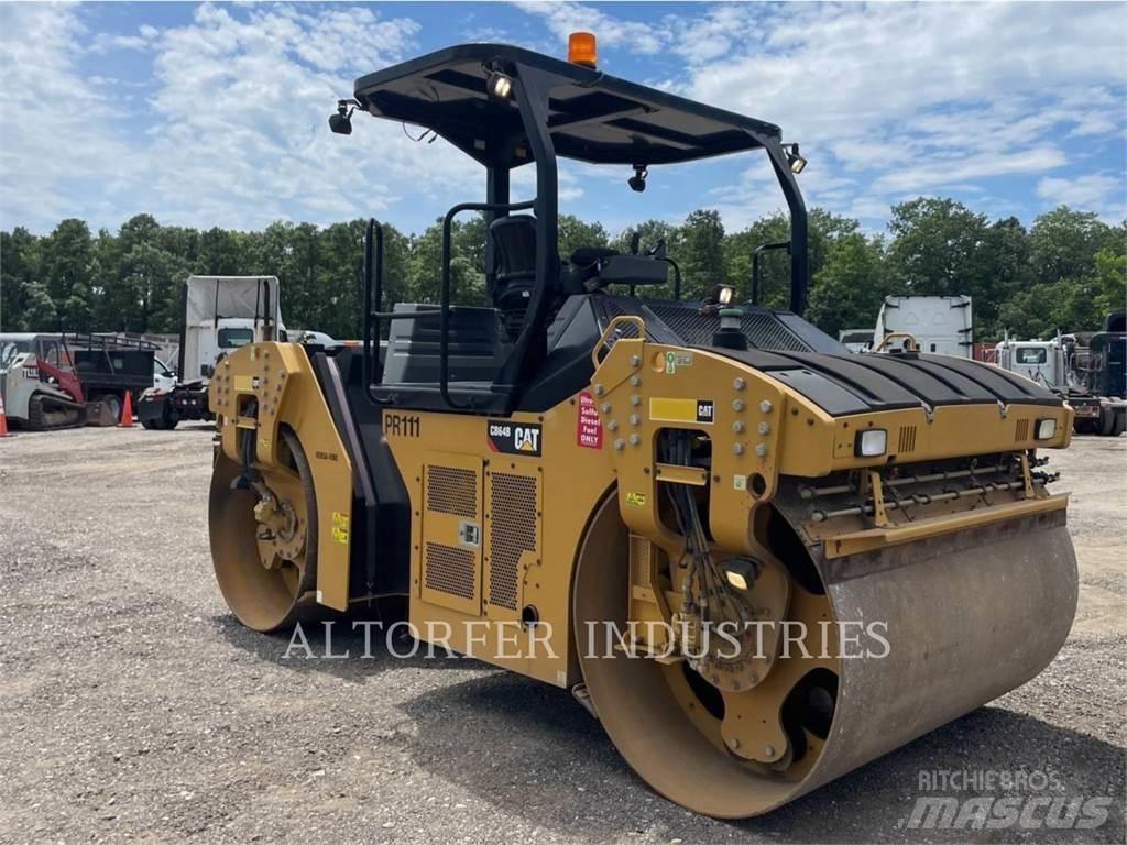 CAT CB64B Tandemové valce