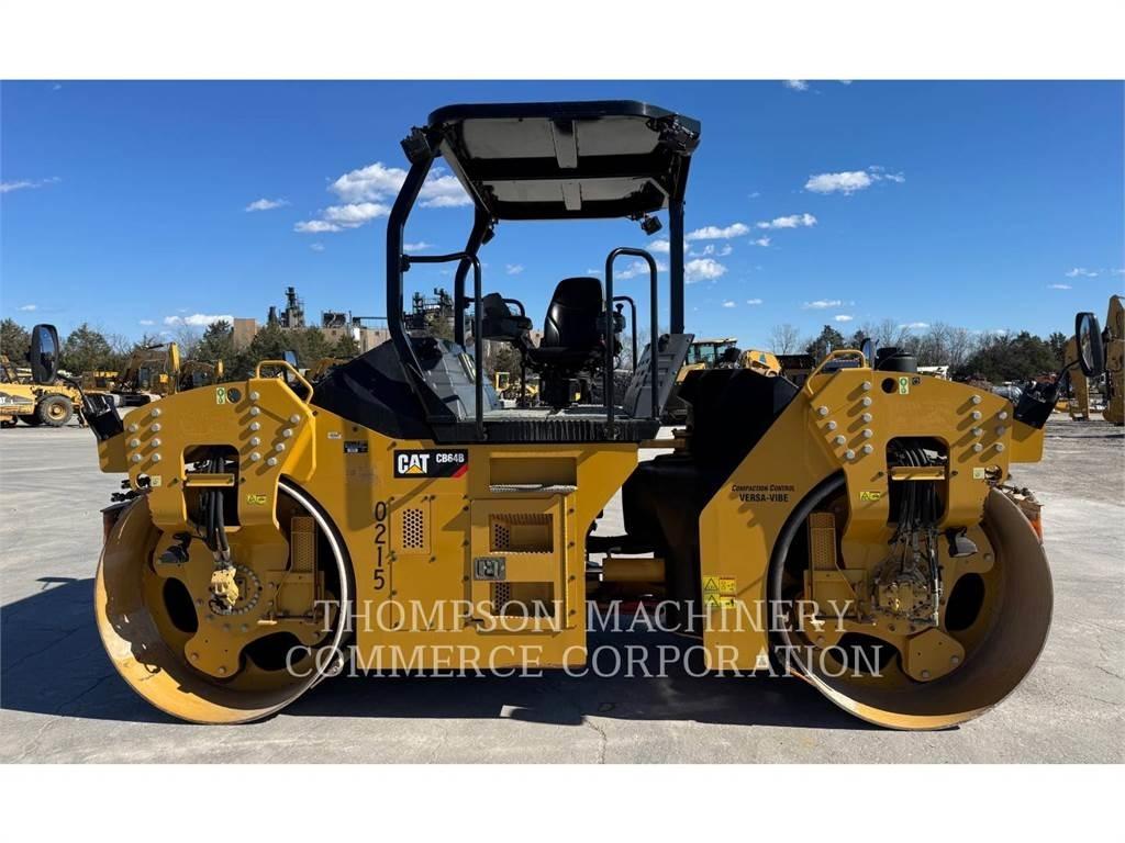 CAT CB64B Tandemové valce
