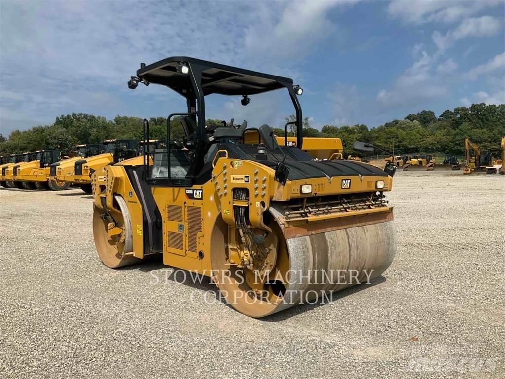 CAT CB66B Pôdne kompaktory