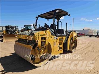 CAT CB66B Pôdne kompaktory
