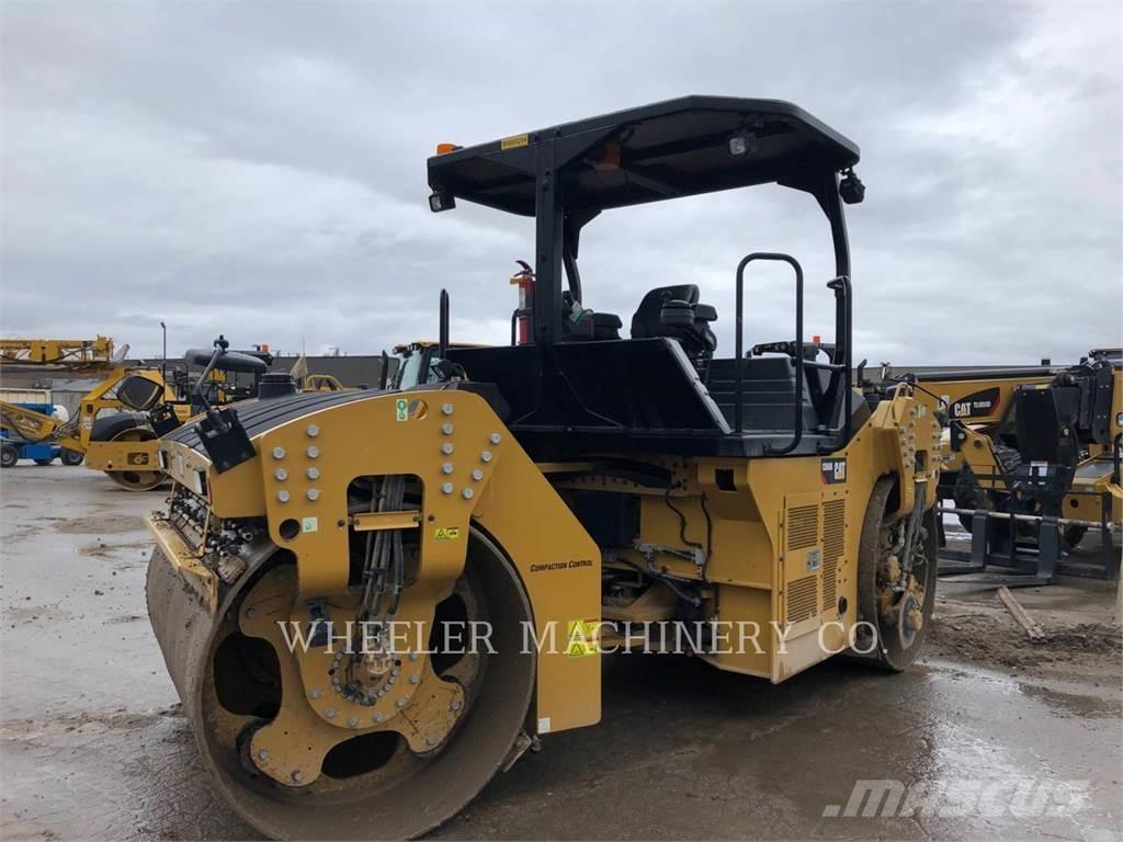 CAT CB66B CW Tandemové valce