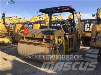 CAT CB68B Pôdne kompaktory