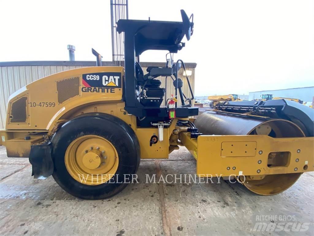 CAT CCS9 Tandemové valce