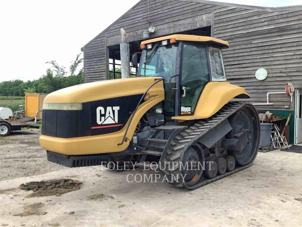 CAT CH55 Traktory