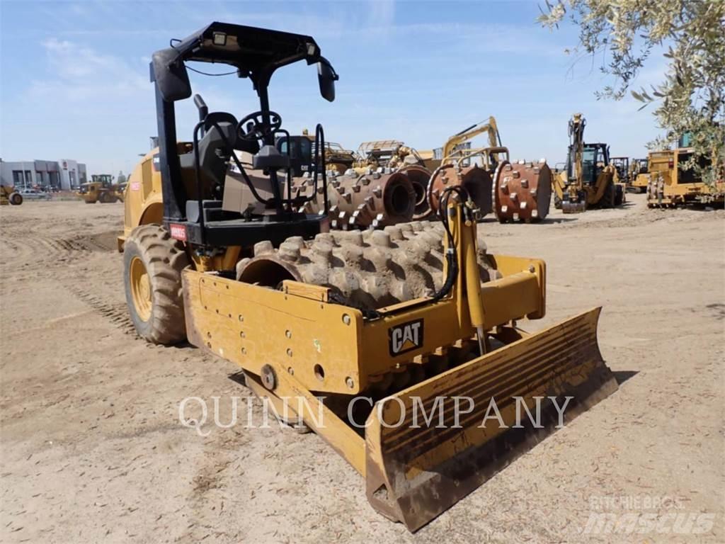 CAT CP44 Rozstrekovače asfaltu