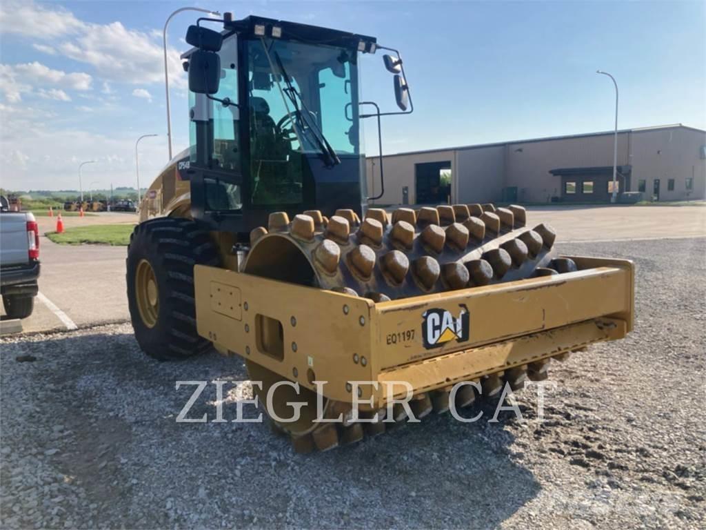 CAT CP54B Pôdne kompaktory