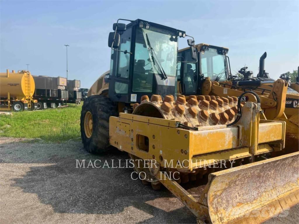 CAT CP56B Ťahačové valce